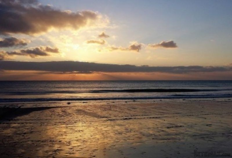 House Set 50 Metres From Beach