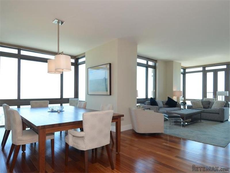 3 bedroom House For Sale: 175 Huguenot..