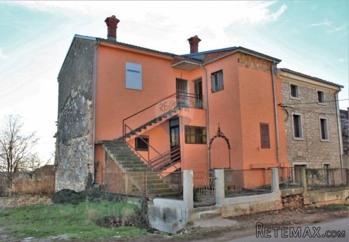 LABINCI-kuća s pogledom na more