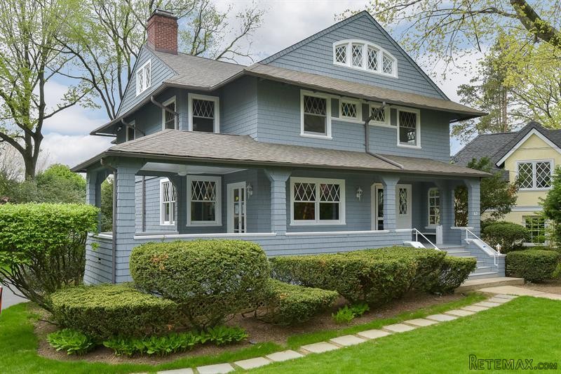 6 bedroom House For Sale: 62..