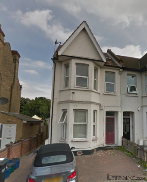 2 bedroom, Flat house for sale