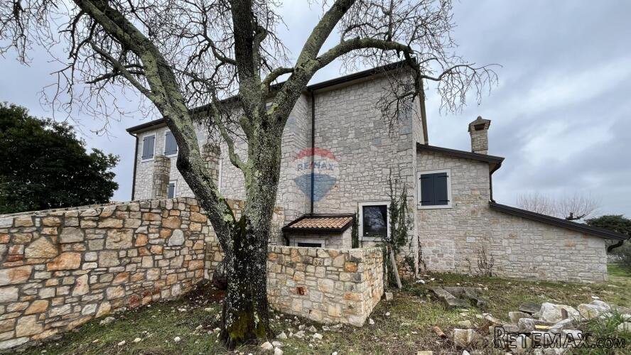 Istra, Vižinada, okolica - novogradnja u autohtonom stilu