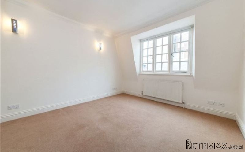 Duchess Mews - 2