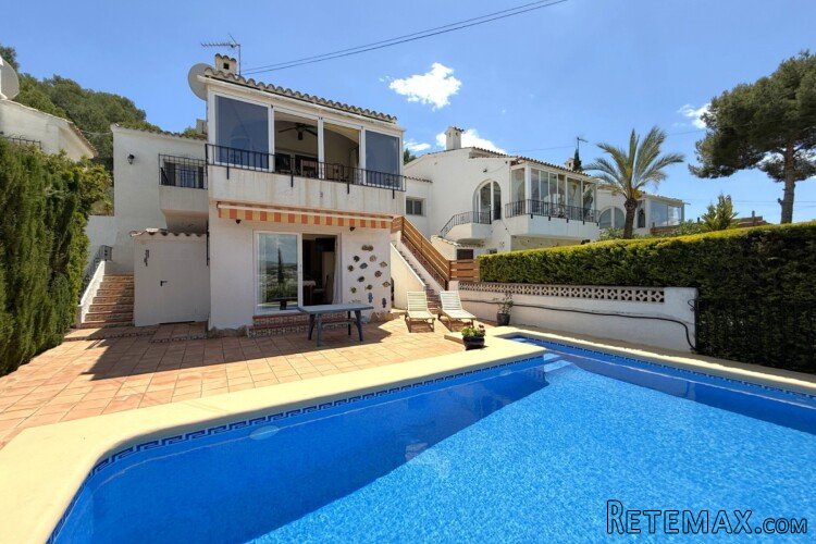 &nbsp;Located in Moraira’s Paichi area,this south w..