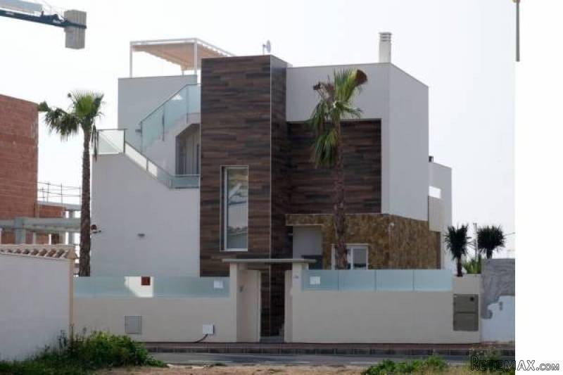 3 Bedroom 3 Bathroom Villa In.. - 2
