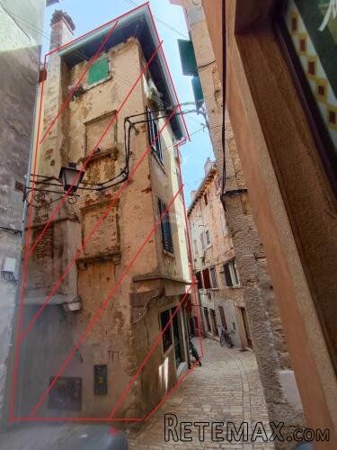Istra,Rovinj,kuća prodaja na rate-ugaona starogradska kuća n - 2