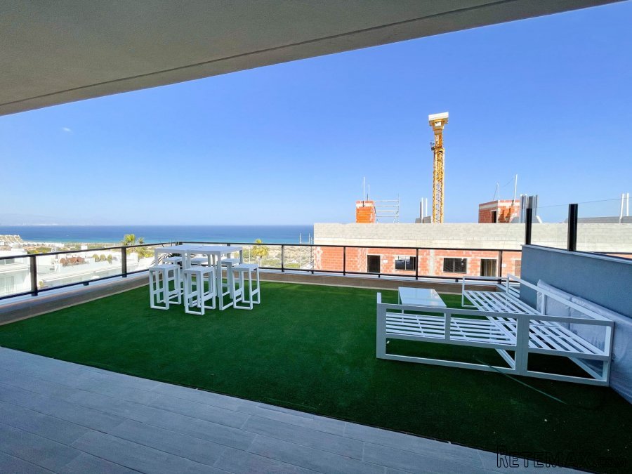 Gran Alacant is a community of Alicante city. The area has..
