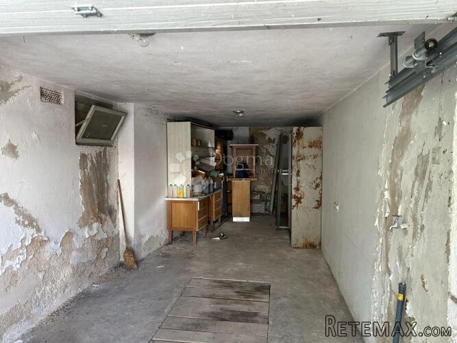 Kozala – velika garaža 34 m², blizina centra - 2