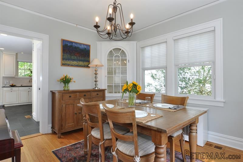 3 bedroom House For Sale: 30 Bellewood.. - 2