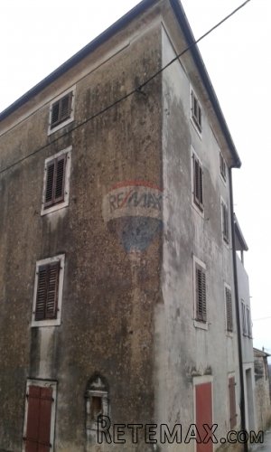 Brtonigla, velebna starina sa puno potencijala - 4