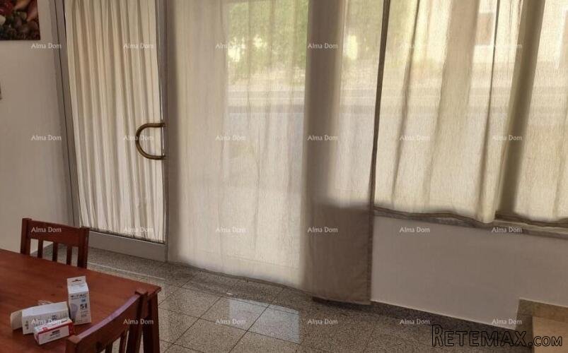 Buje. Prodaje se stan u Kaštelu, površine 85 m²