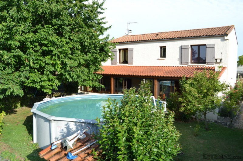 Villa For Sale With Garden, Terrace And..