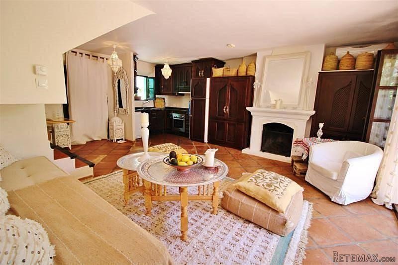 3 bedroom town house for sale - 2