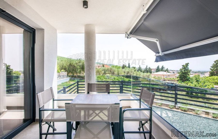 Prekrasan apartman u mjestu Punat! - 9