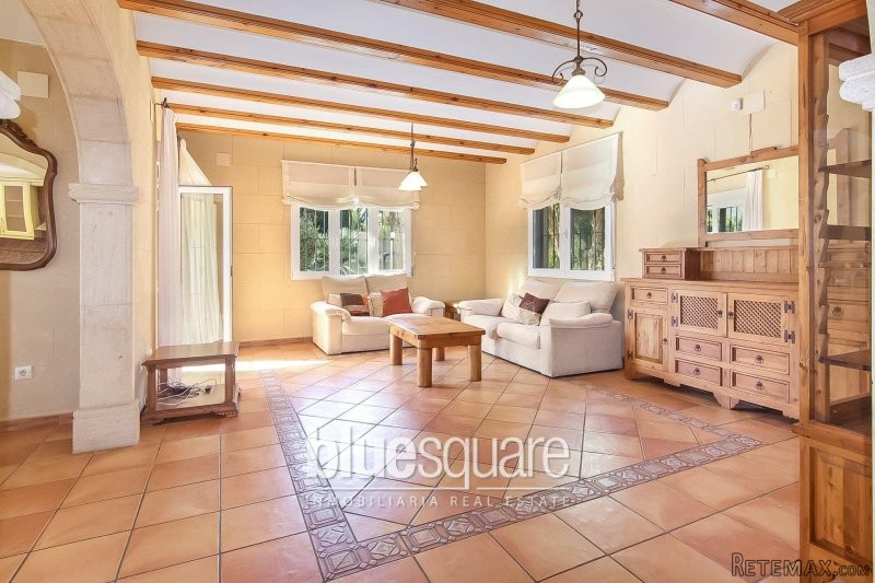 Modern 5 bedroom villa on flat plot in.. - 2