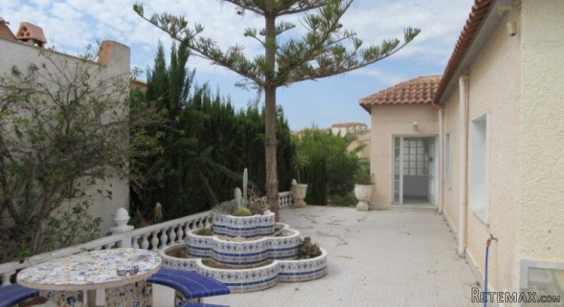 4 Bedroom Villa Ref: YHIS0168