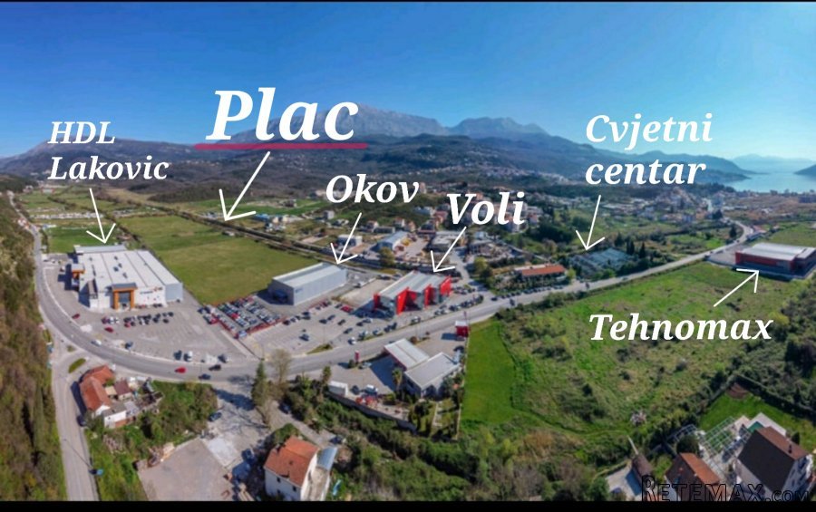 Plac u Igalu, Crna Gora