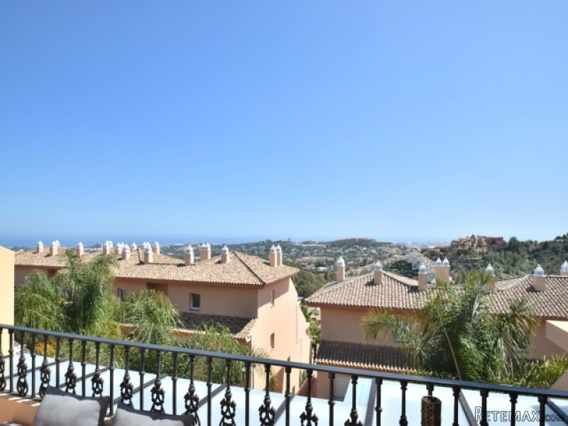 2 Bedroom Duplex Penthouse For Sale.. - 2