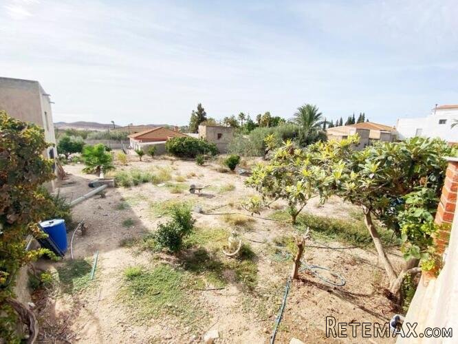 NEW AND EXCLUSIVE LISTING TO VOSS HOMES - A spacious 2.. - 2