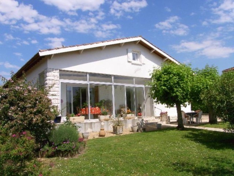 Lovely 4 Bedroom House Edge Of Villager..