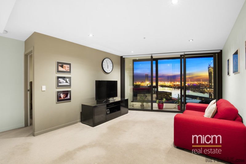 Sleek Retreat with Memorable Harbour.. - 2