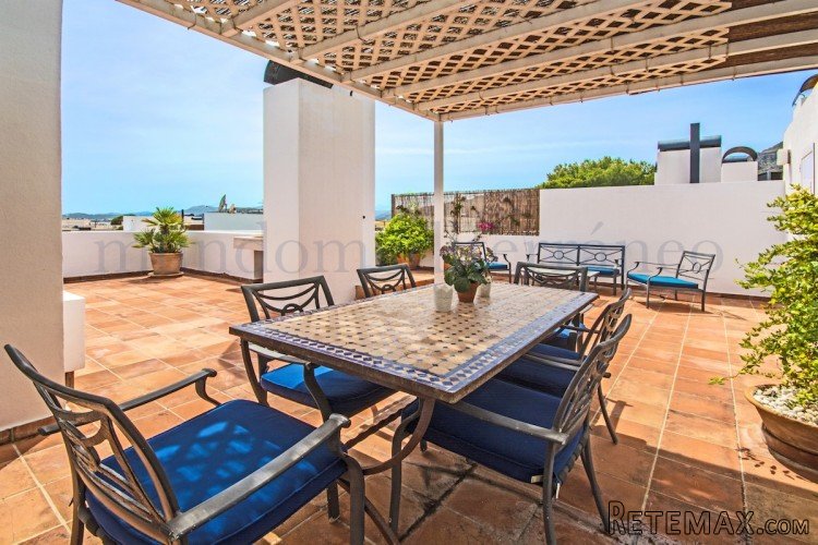 This stylishly decorated penthouse is located in the..