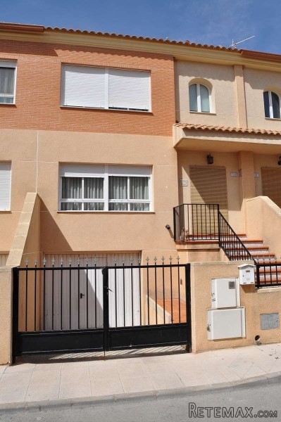 Townhouse In Pinoso - 2