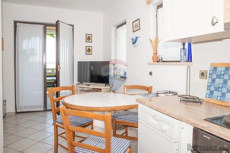Otok Rab, Gonar, kuća 4 apartmana, 2 bazena, pogled - 9