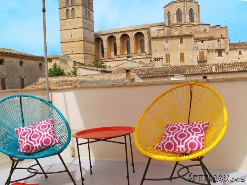 Romantic Town House With Roof Terrace..