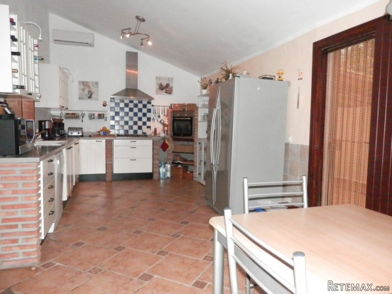3 bedroom, 2 bathroom Finca/Country.. - 2