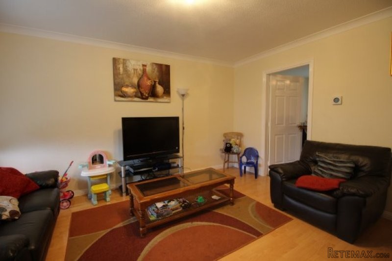 3 bedroom, Semi-detached House house.. - 2
