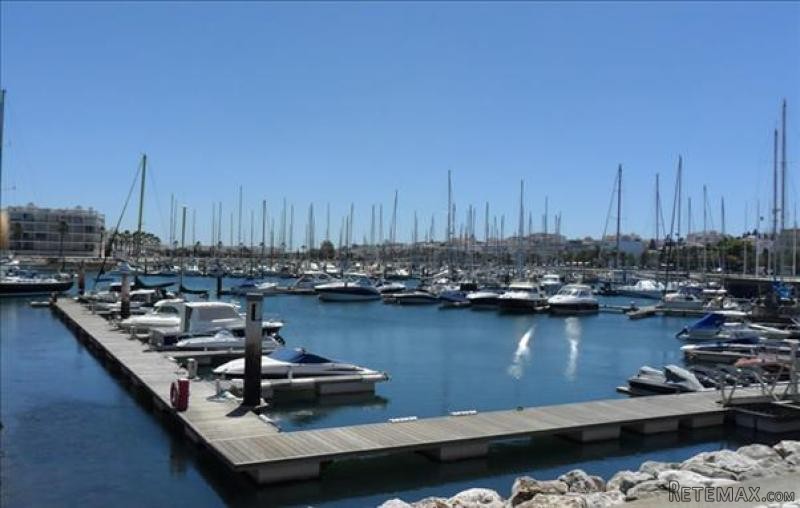 Buy Apartments T3 em Faro , Lagos..