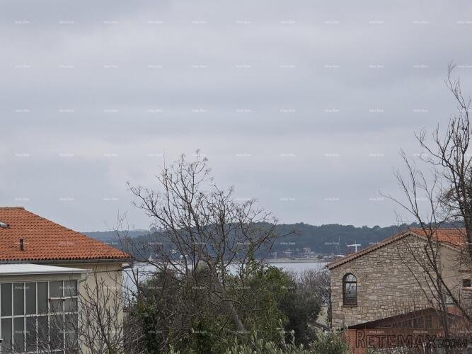 Samostojeća obiteljska kuća,Medulin! Lokacija fantastična!