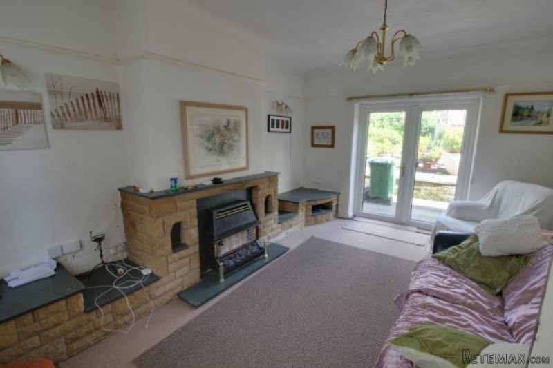 3 bedroom, Semi-detached House house.. - 2
