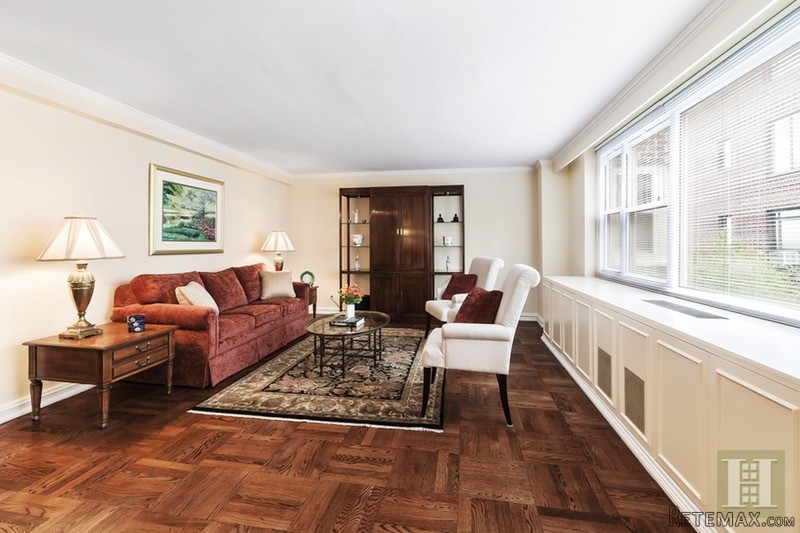 1 bedroom Apartment For Sale: 12..