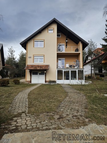 Prodajem kucu na Zlatiboru - 7