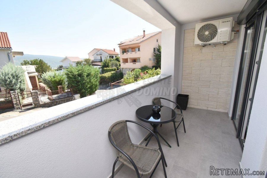 Apartman na 1.katu! Okolica grada Krka! - 9