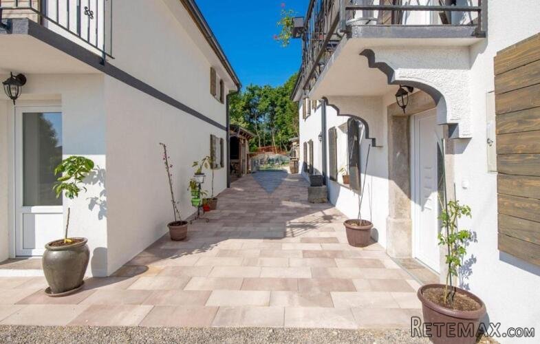 Rijeka, Jurdani, Unikatno imanje s 4 kamene kuće, 310m2 - 3