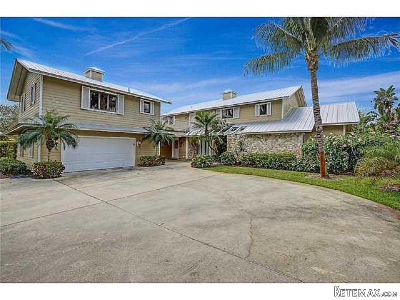 4 bedroom Residence For Sale: Stuart..