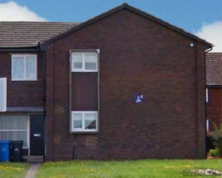 2 bedroom, Flat house for sale