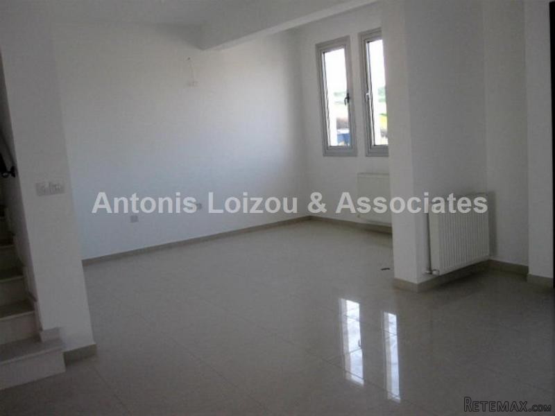 Four Bedroom Semi Detached House - 2