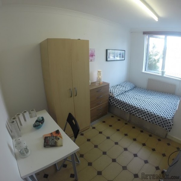 Great Opportunity! Double Bedroom In.. - 2