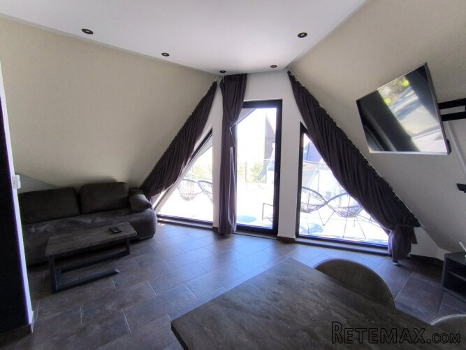 Prodajem apartman na Divcibarama - 11