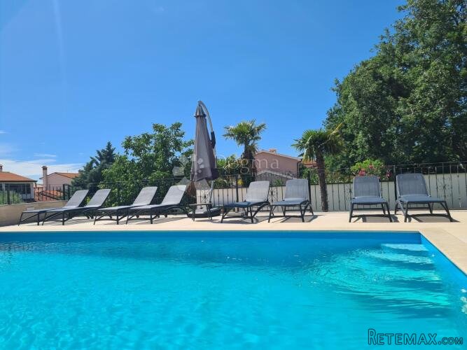 LIJEPA VILLA S BAZENOM I JACUZZIJEM, NADOMAK POREČA - 2