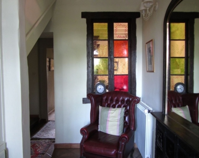 Large Hamlet Farmhouse, Mountain Views.. - 2