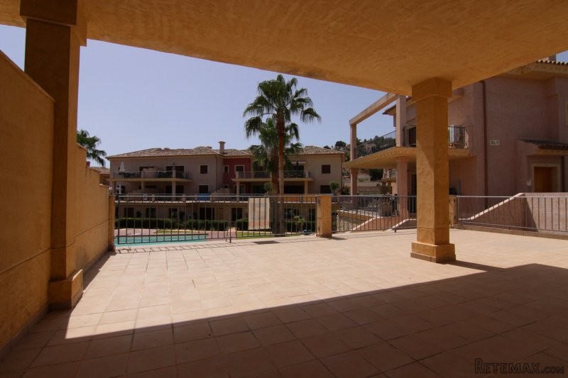 Spectacular apartment, as new, with..