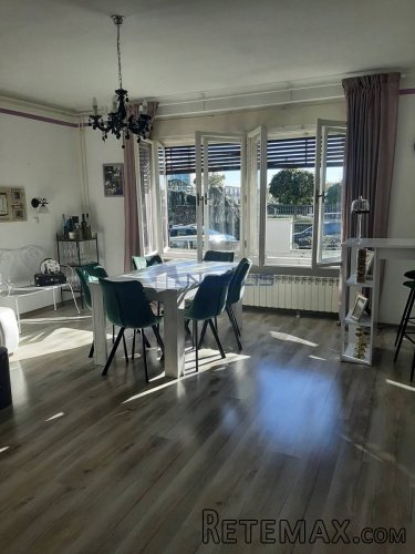 Zagreb, Stenjevec, 250m2 vrt, 93m2, vrlo ugodna obiteljska.. - 3
