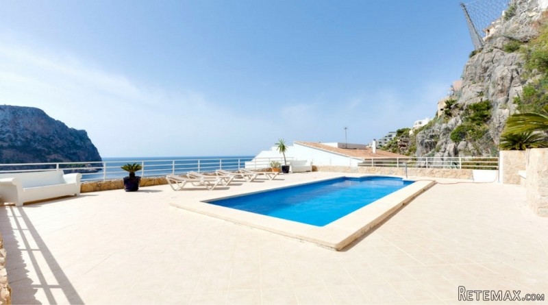 2 Bedroom Apartment with sea views in.. - 2