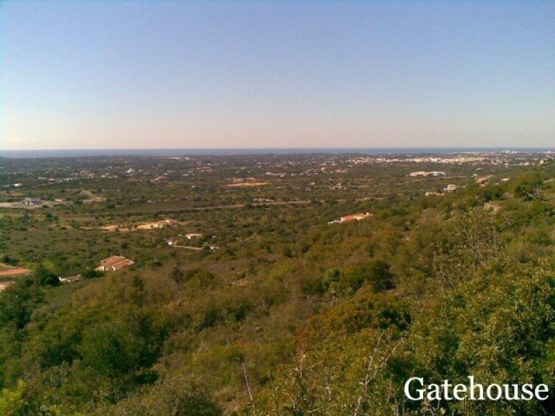 Santa Barbara de Nexe Building Plot For.. - 2