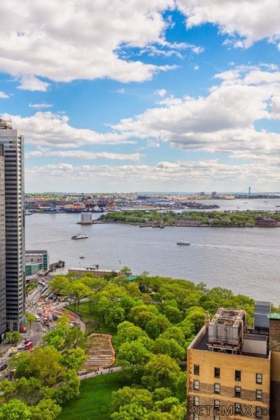 Condo - New York State - For Sale - 2